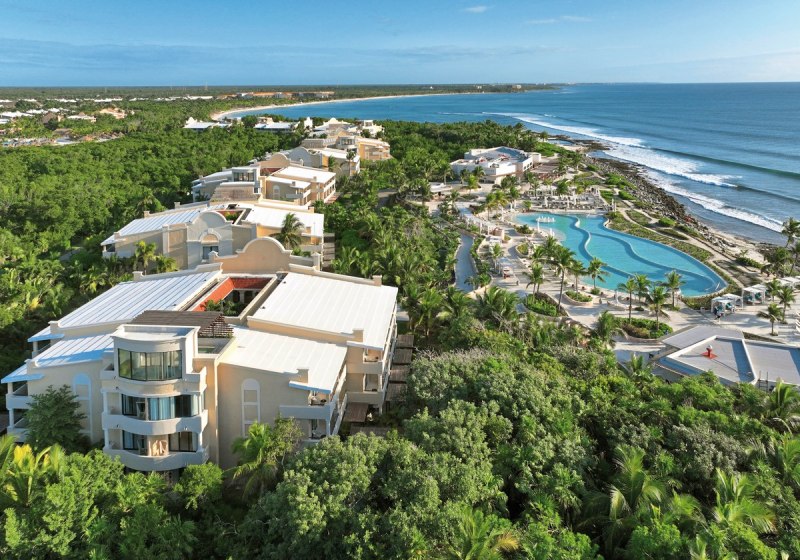 Beispiel: Hotel Außenpool