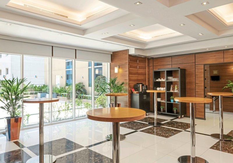 Ausstattung & Service