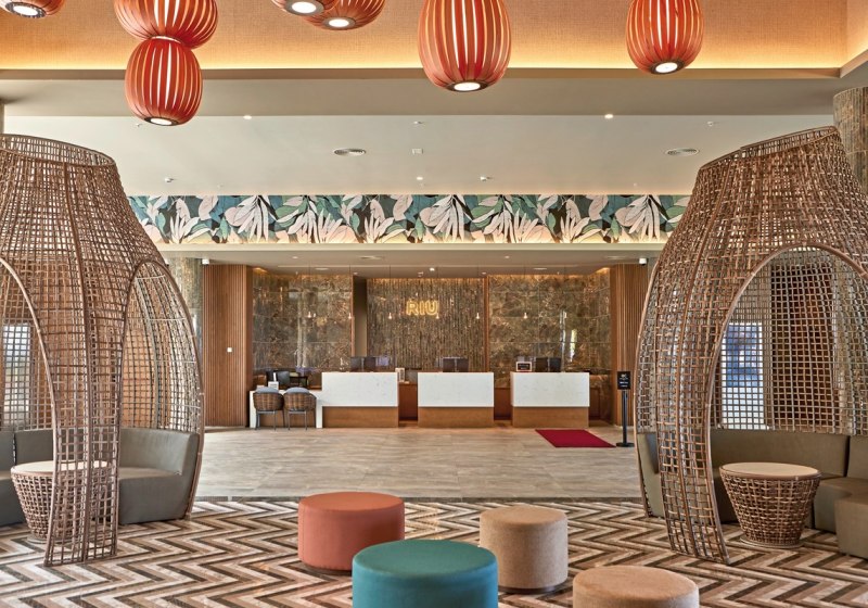 Ausstattung & Service