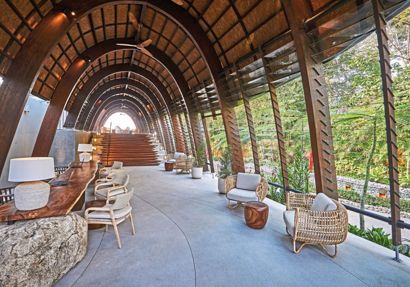 Ausstattung & Service