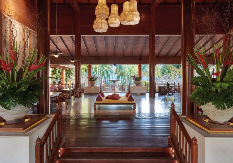 Ausstattung & Service