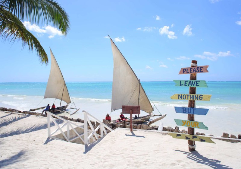 Sultan Sands Island Resort & Spa