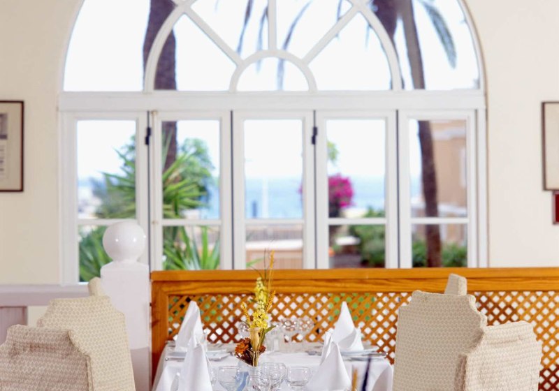 Ausstattung & Service