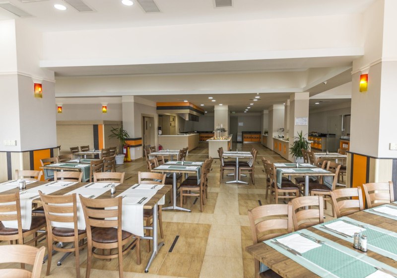 Ausstattung & Service