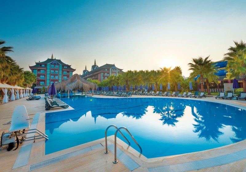 Ausstattung & Service