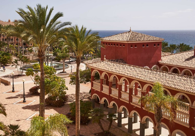 Ausstattung & Service