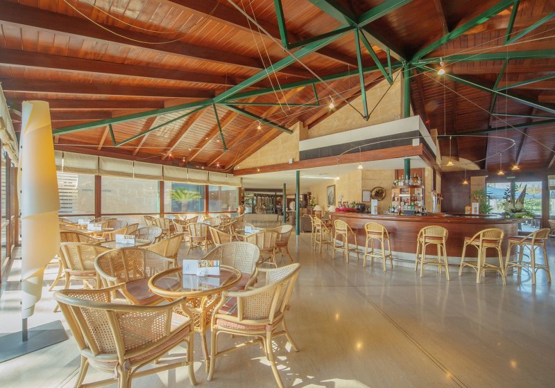 Ausstattung & Service