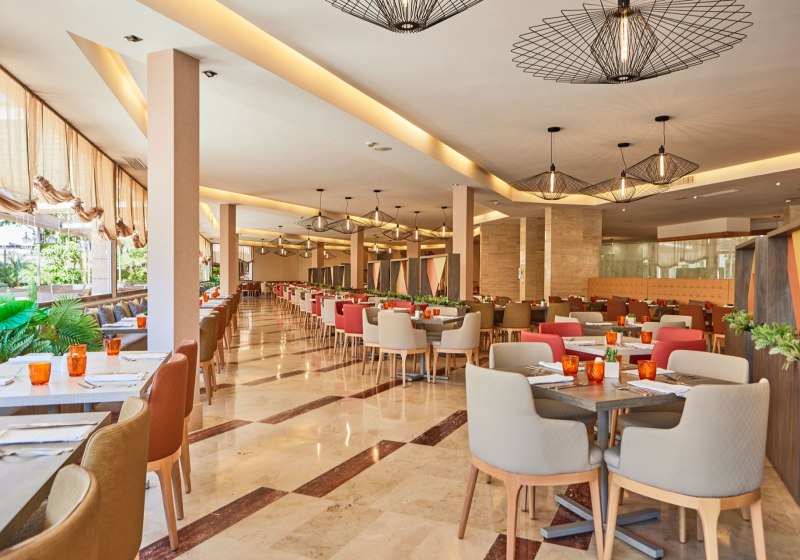 Ausstattung & Service