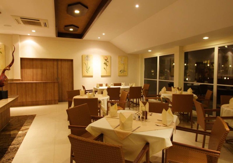 Ausstattung & Service