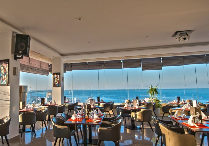 Ausstattung & Service