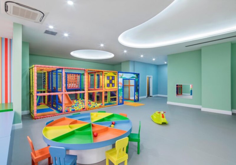 Granada Luxury Beach