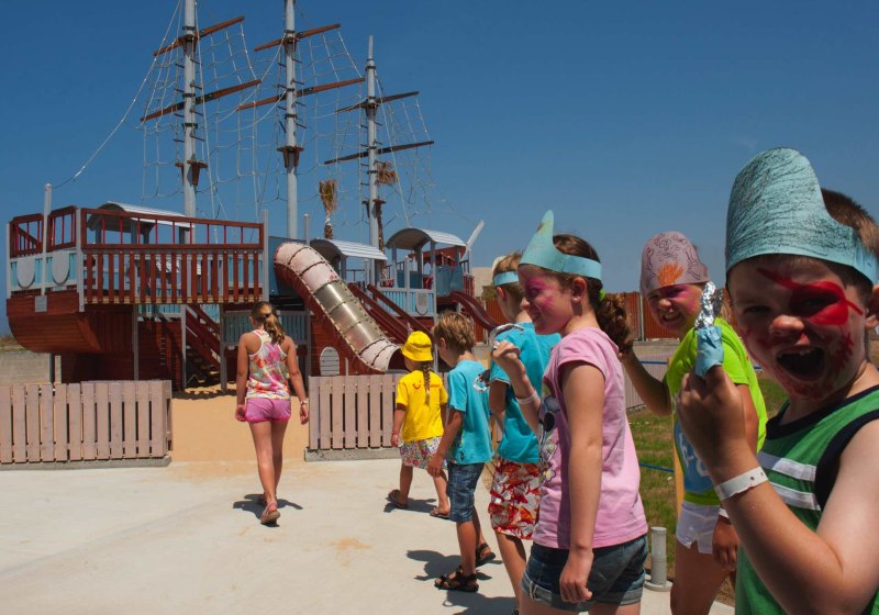 Louis Phaethon Beach