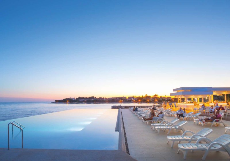 Aminess Vival Maestral