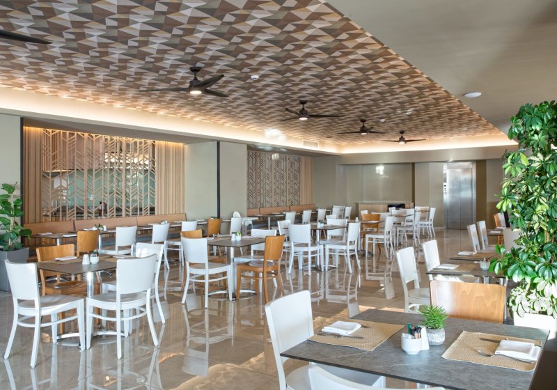 Ausstattung & Service