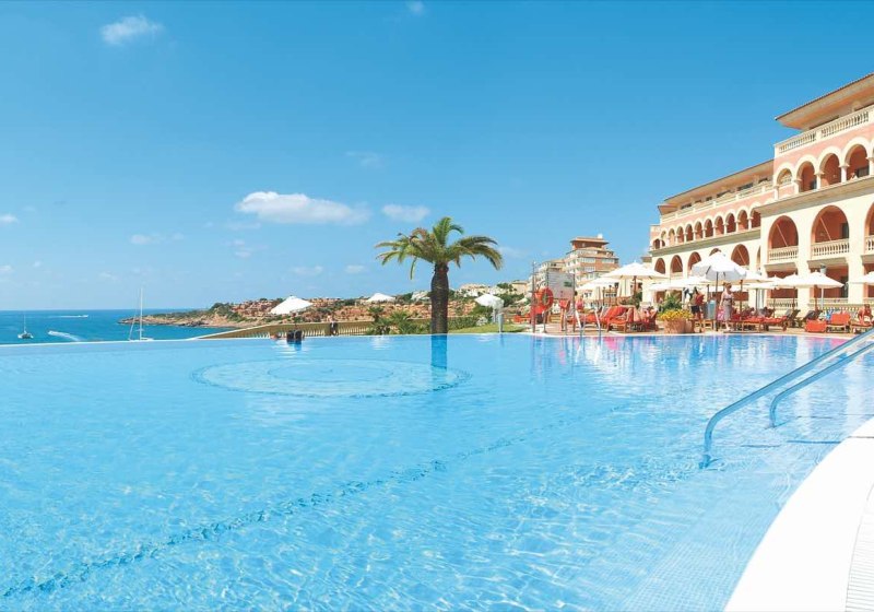 Ausstattung & Service