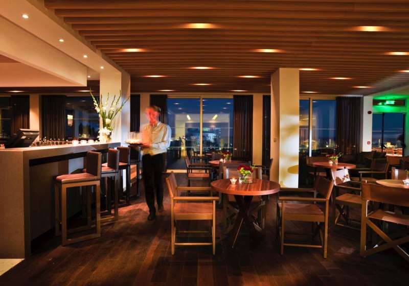 Ausstattung & Service