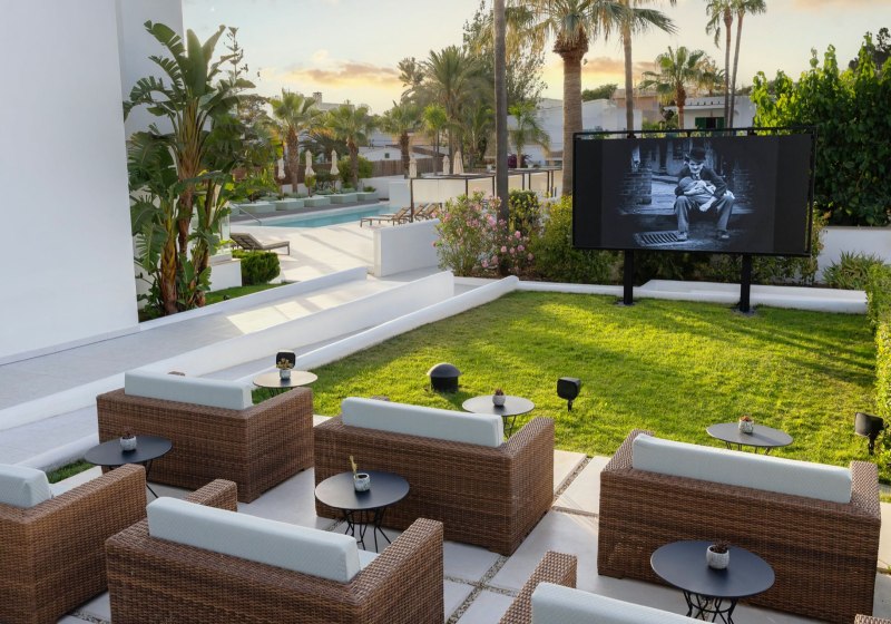 Ausstattung & Service