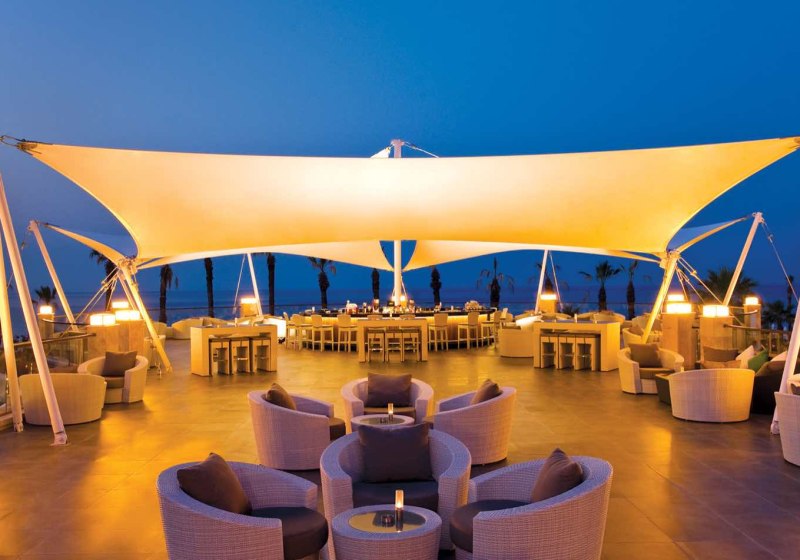 Ausstattung & Service