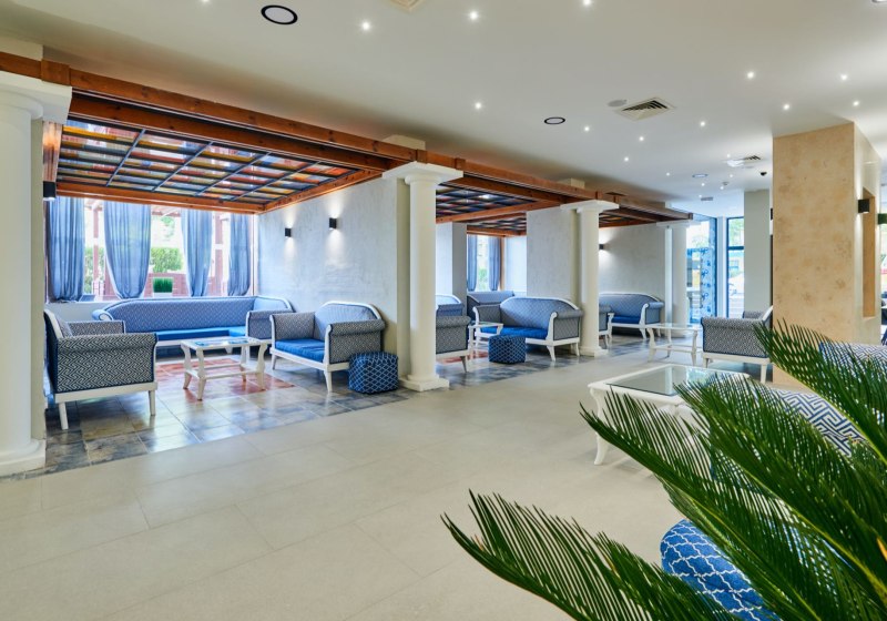 Ausstattung & Service