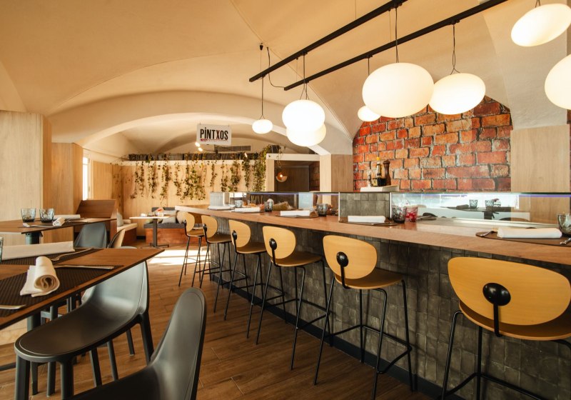 Ausstattung & Service