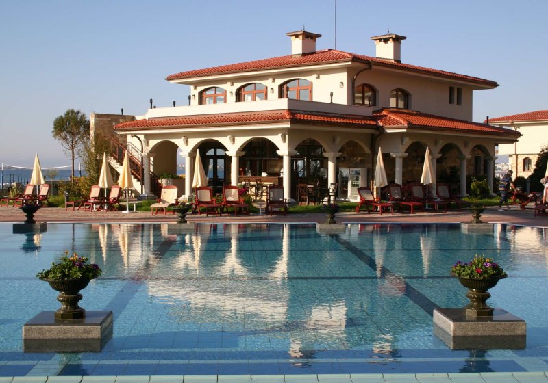 Ausstattung & Service