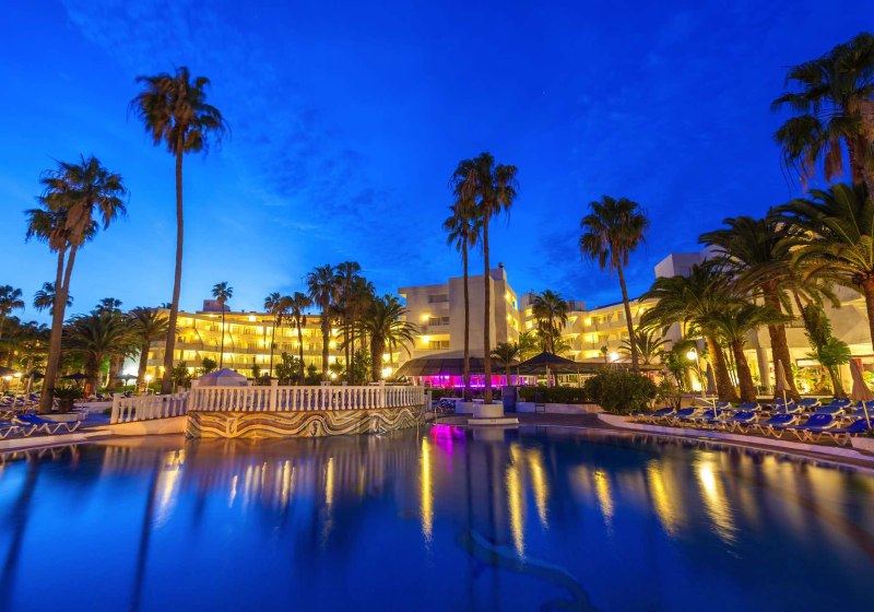 Ausstattung & Service