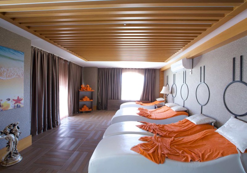 J'adore Deluxe Hotel & Spa