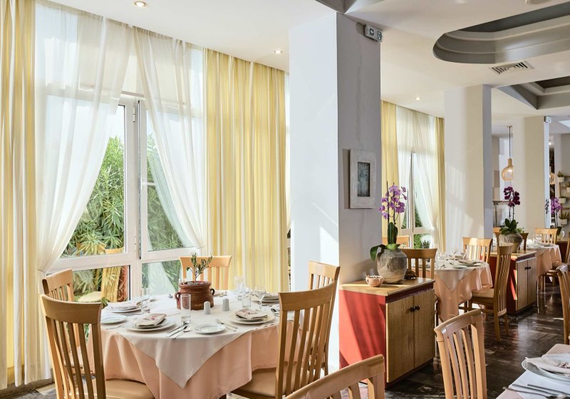 Ausstattung & Service