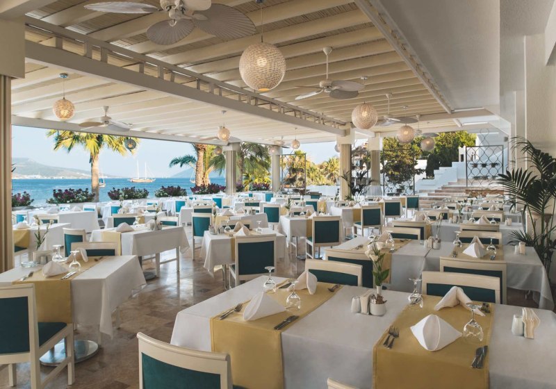 Ausstattung & Service