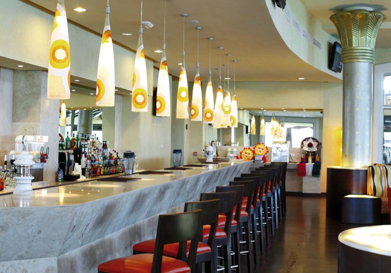 Ausstattung & Service