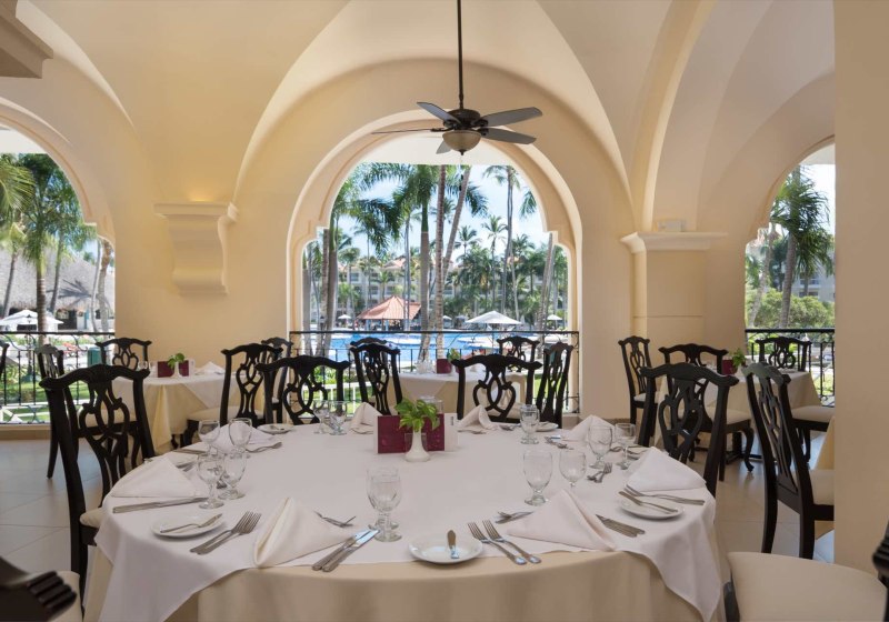 Ausstattung & Service