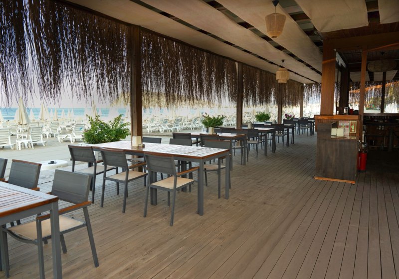 Ausstattung & Service