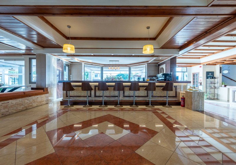 Ausstattung & Service