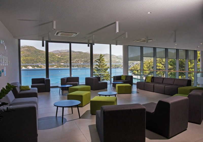 Ausstattung & Service