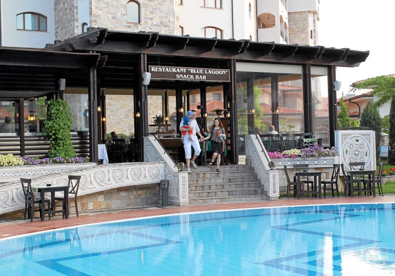 Ausstattung & Service