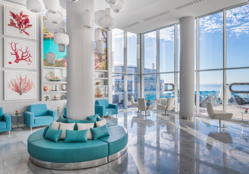 Ausstattung & Service