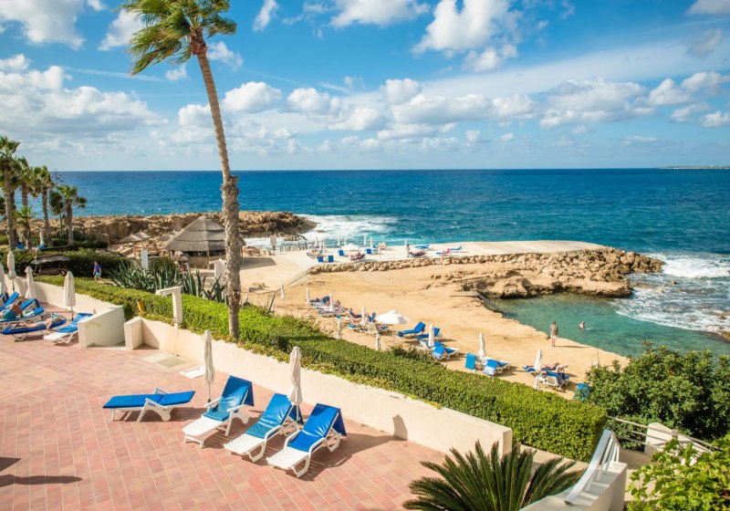 Cynthiana Beach Hotel