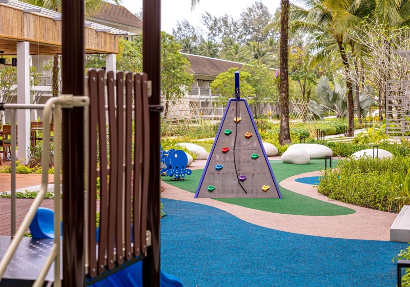 Outrigger Khao Lak Beach Resort