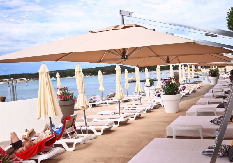 Ausstattung & Service