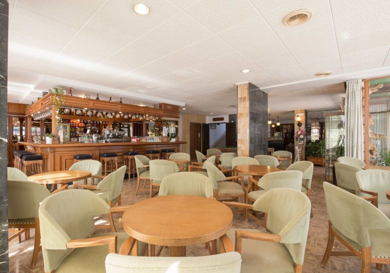 Ausstattung & Service