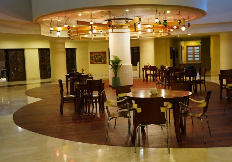 Ausstattung & Service