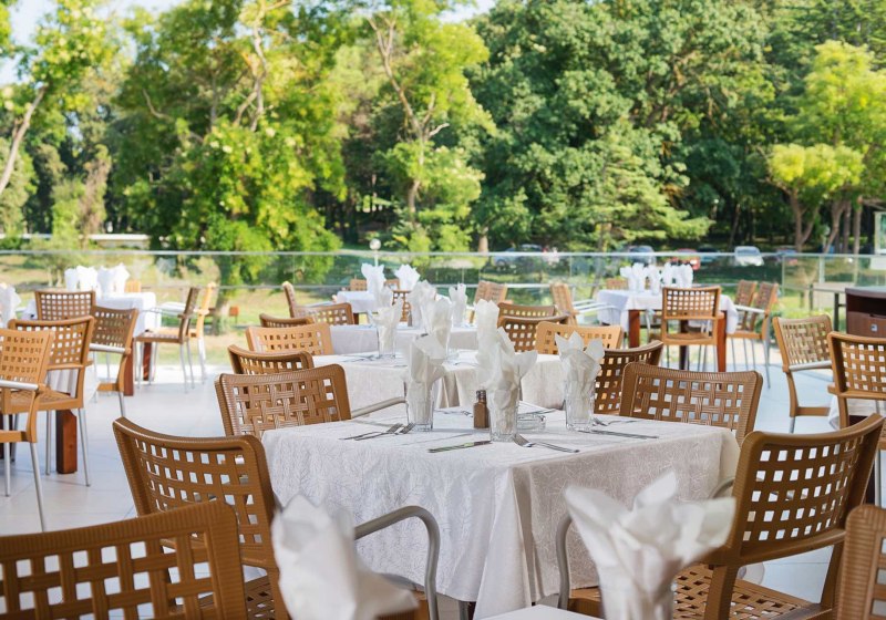 Ausstattung & Service