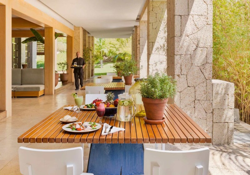 Ausstattung & Service