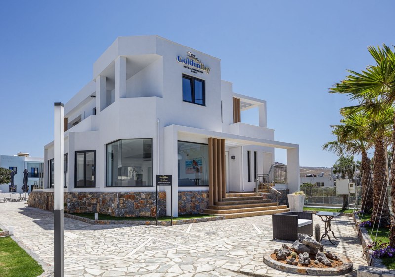 Golden Bay Boutique Hotel & Bungalows