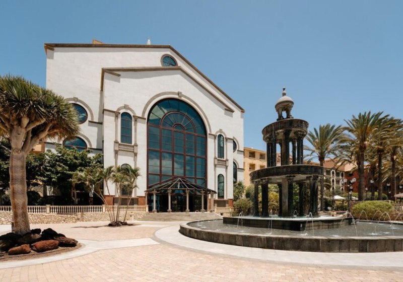 Ausstattung & Service