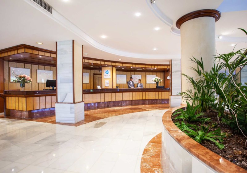 Ausstattung & Service