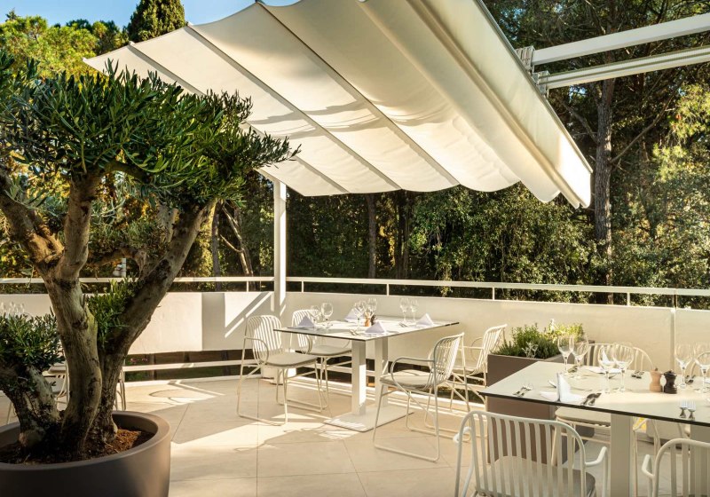 Ausstattung & Service