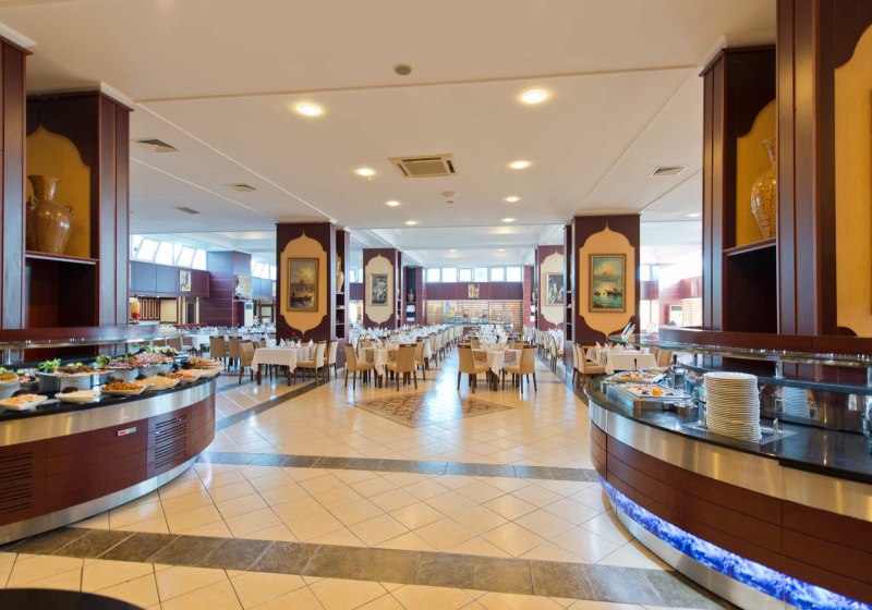 Ausstattung & Service