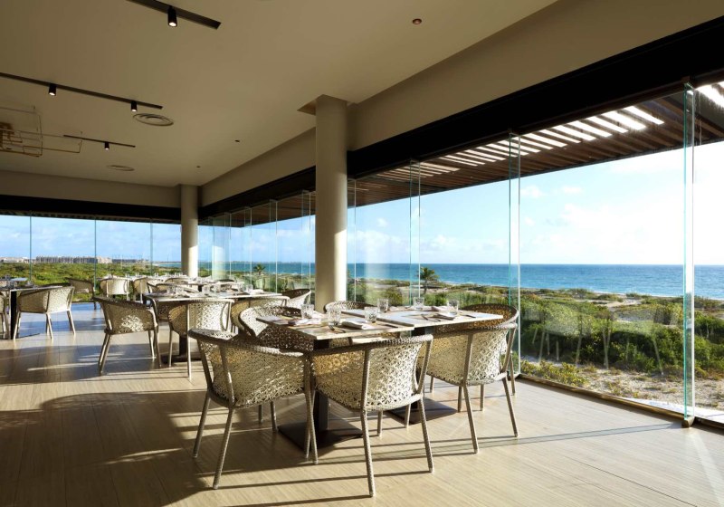 Ausstattung & Service