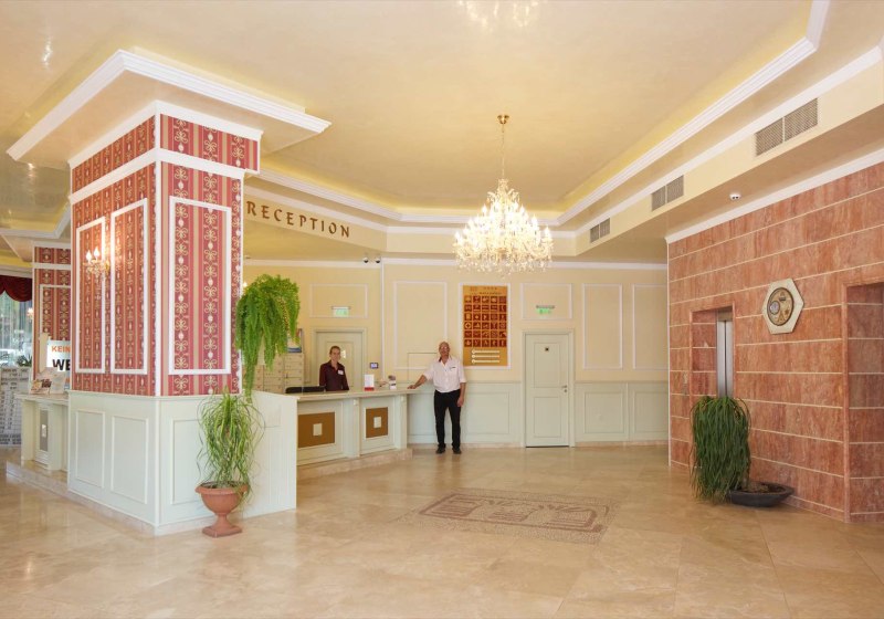 Ausstattung & Service